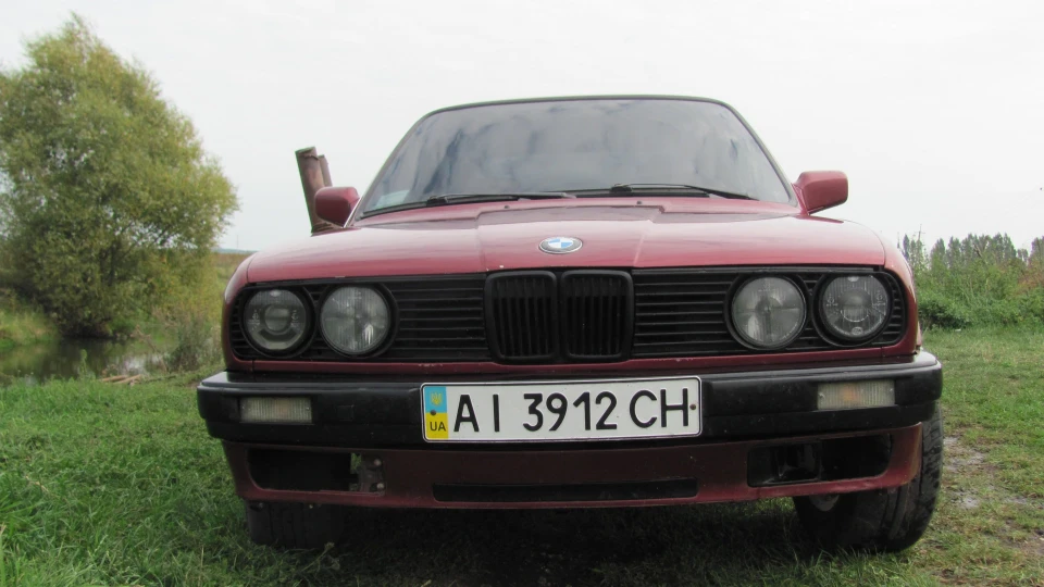 BMW 3 series 2