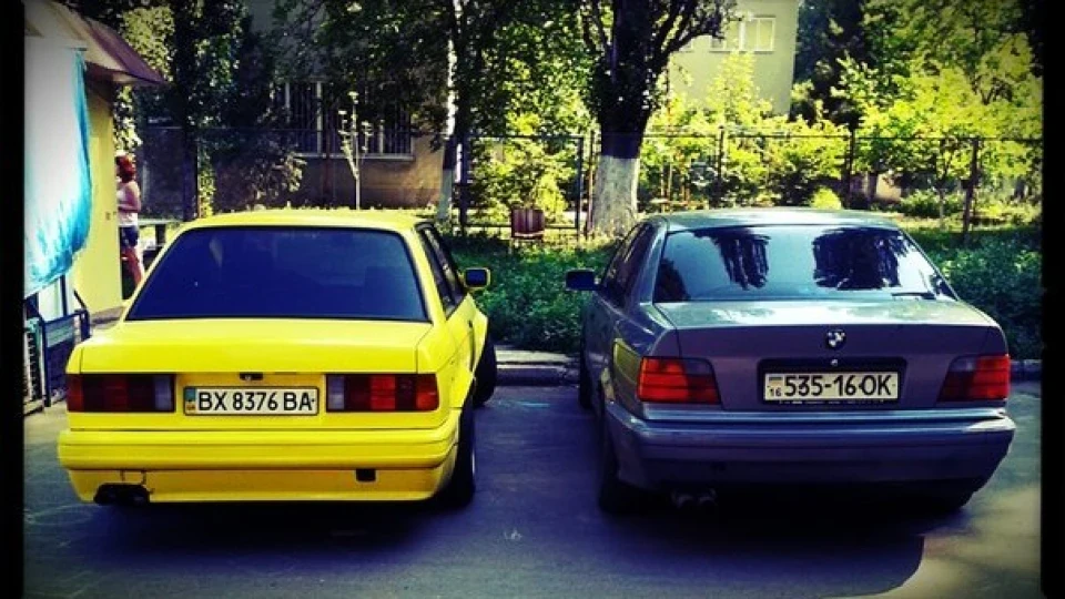 BMW 3 series 2
