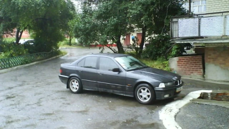 BMW 3 series 4