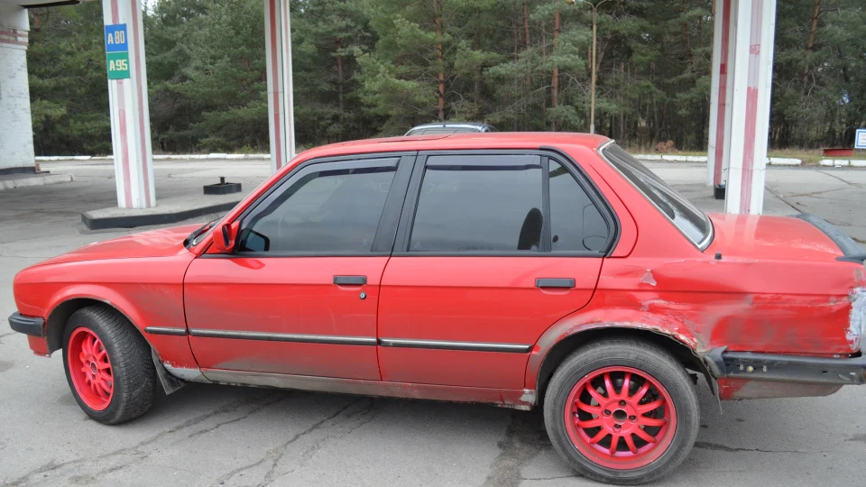 BMW 3 series 2