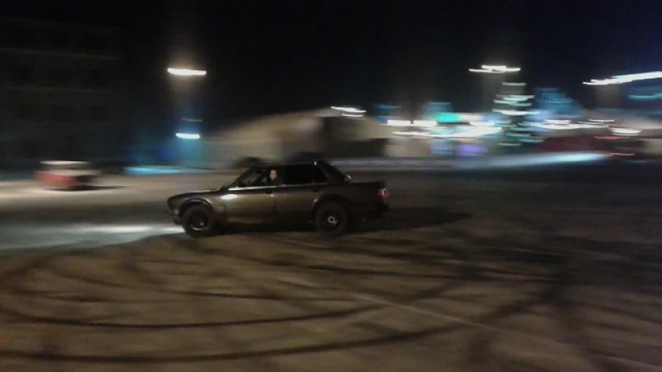 BMW 3 series 2