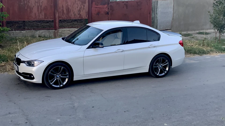 BMW 3 series 4