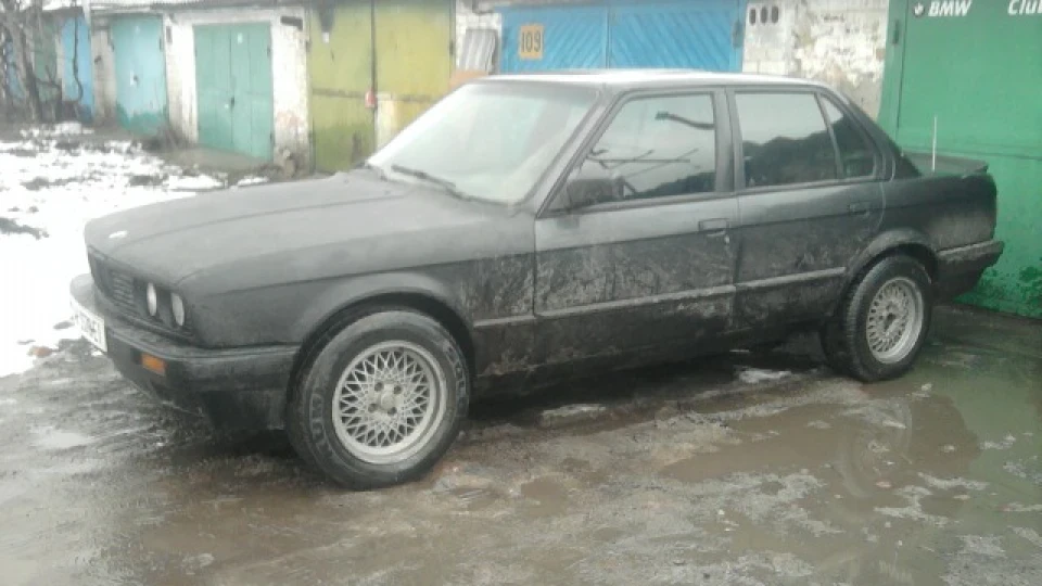 BMW 3 series 2