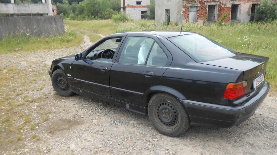 BMW 3 series 1,8 дизель труп 4