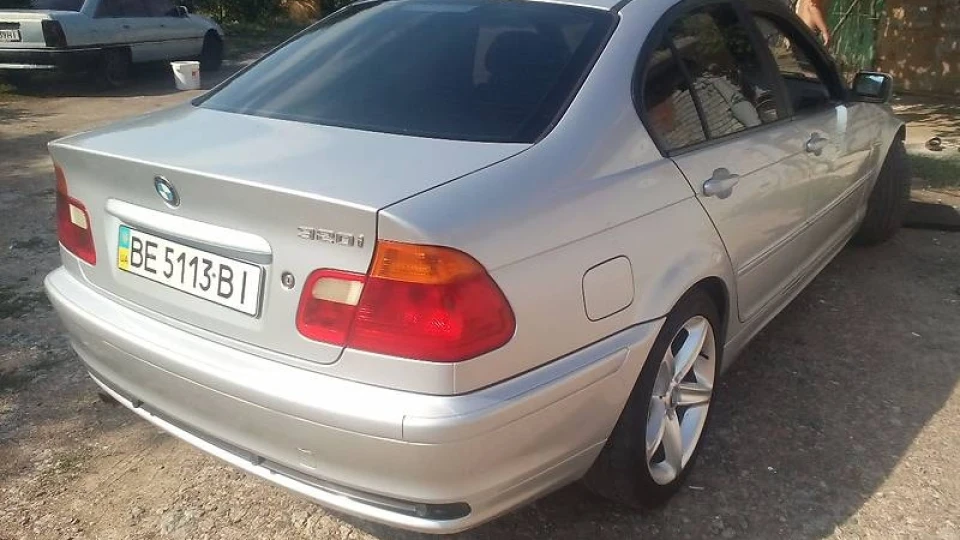 BMW 3 series 1.8 3