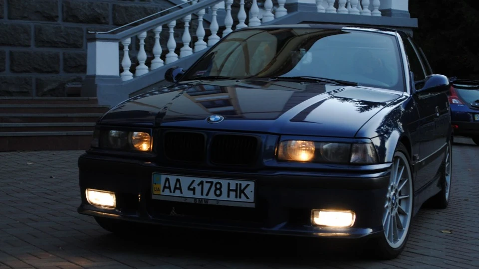 BMW 3 series 2 та 8 ///М ПАКЕТ 4