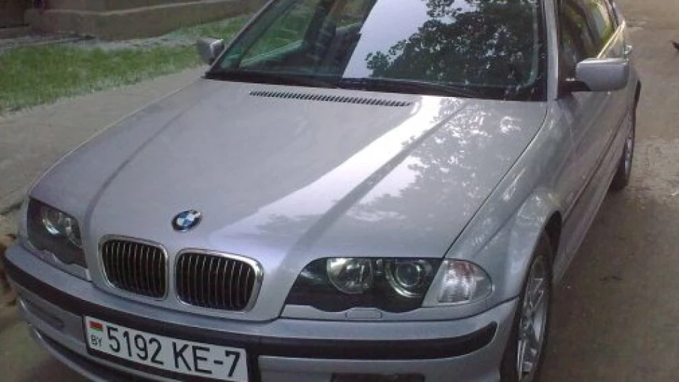 BMW 3 series 2.0 срібло 4