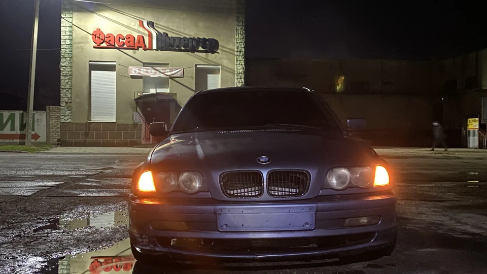 BMW 3 серії «2.0 Турбо» 2
