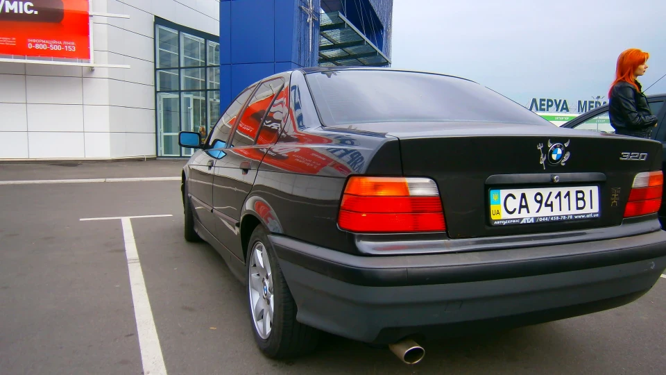 BMW 3 series 2.0 turbo 3