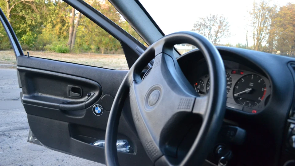 BMW 3 series 2.5 td -> вже tds+ 4