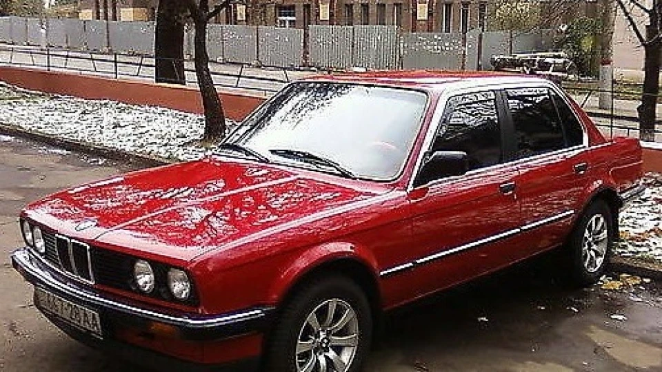 BMW 3 series 2.5 to flying 4
