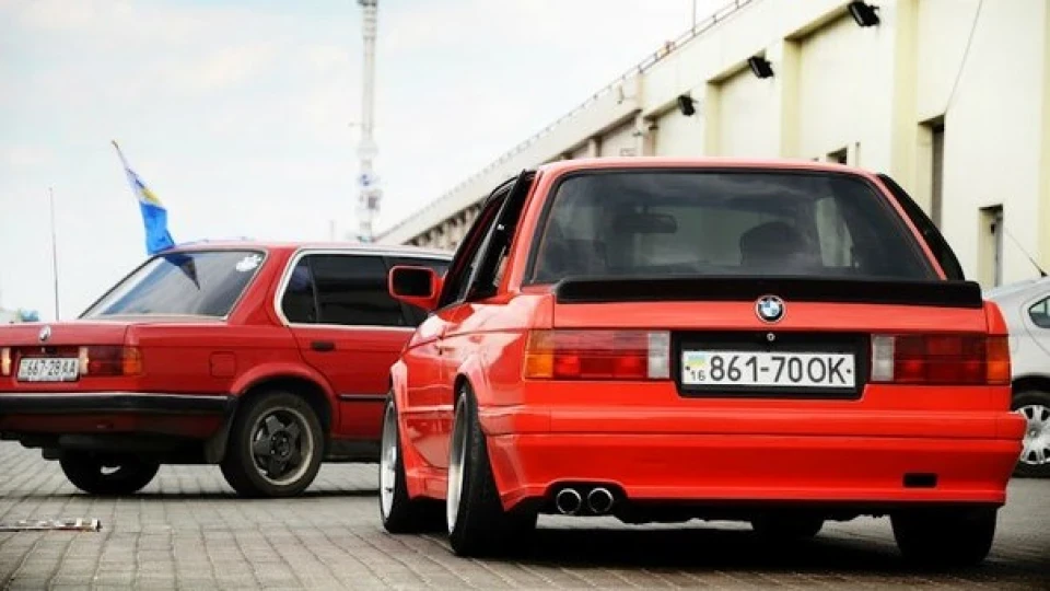 BMW 3 series 2.5 to flying 5