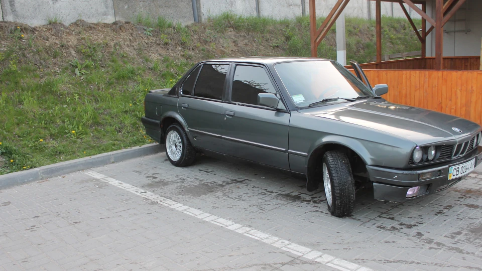 BMW 3 series 2.5і 3
