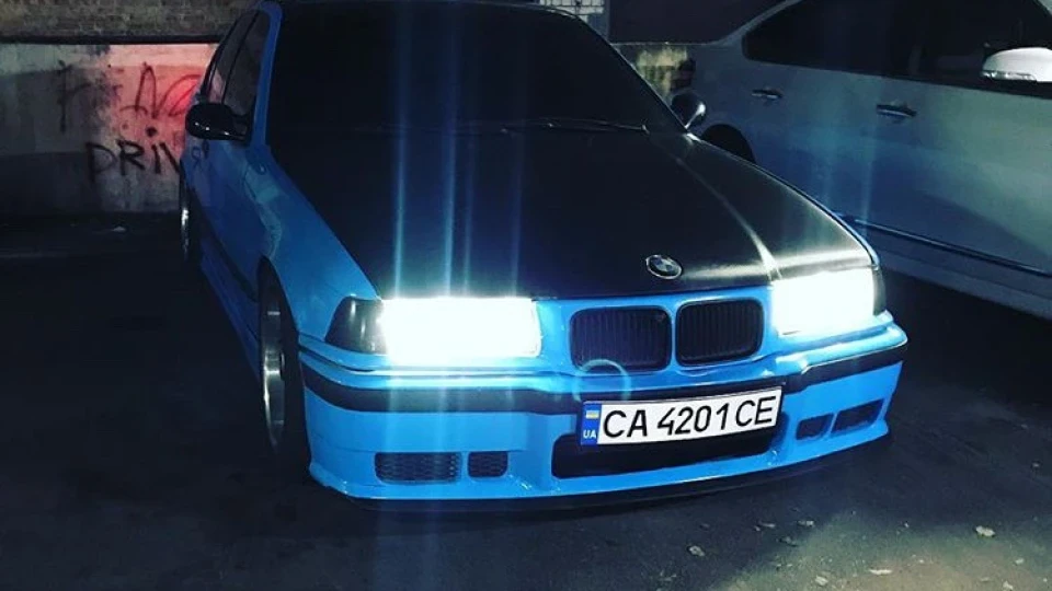 BMW 3 series 2,5турбо