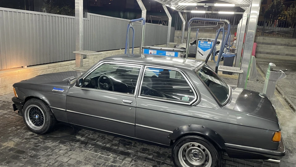 BMW 3 series 2.8 turbo 3