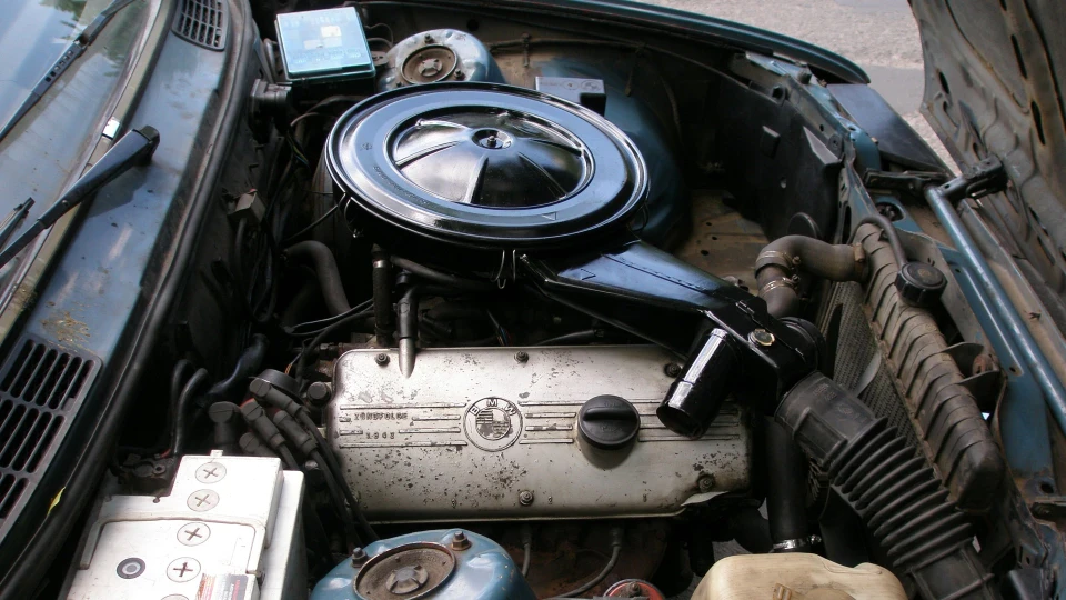 BMW 3 series 316 m10b18 4