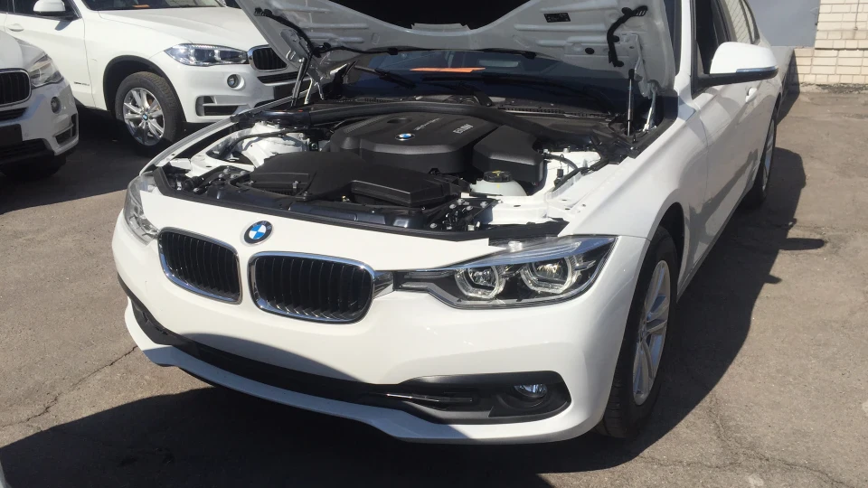 BMW 3 series 318i B38 4