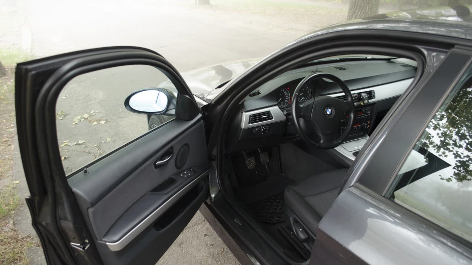 BMW 3 series 318i 3