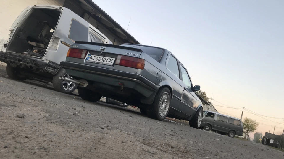 BMW 3 series 318i(сліпер) swap m20b25 2