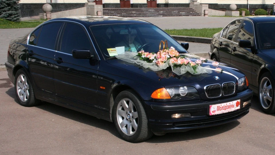 320 E 46
