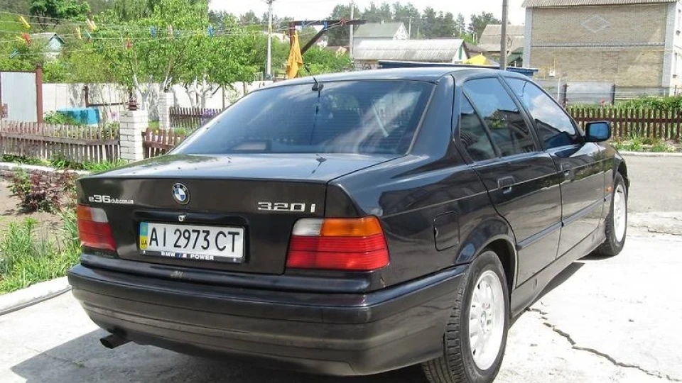 BMW 3 series 320 і 3
