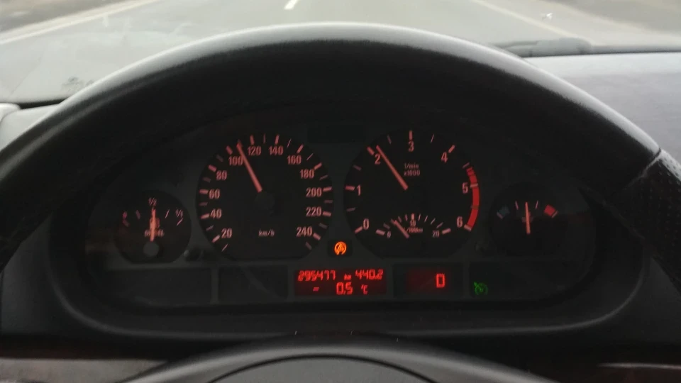 BMW 3 series 320D 5