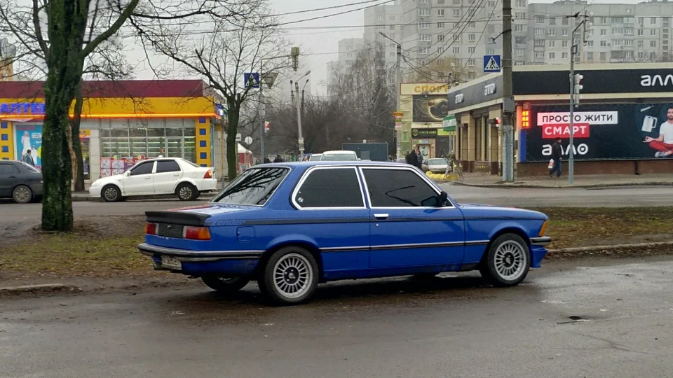 BMW 3 series 320i Infinity