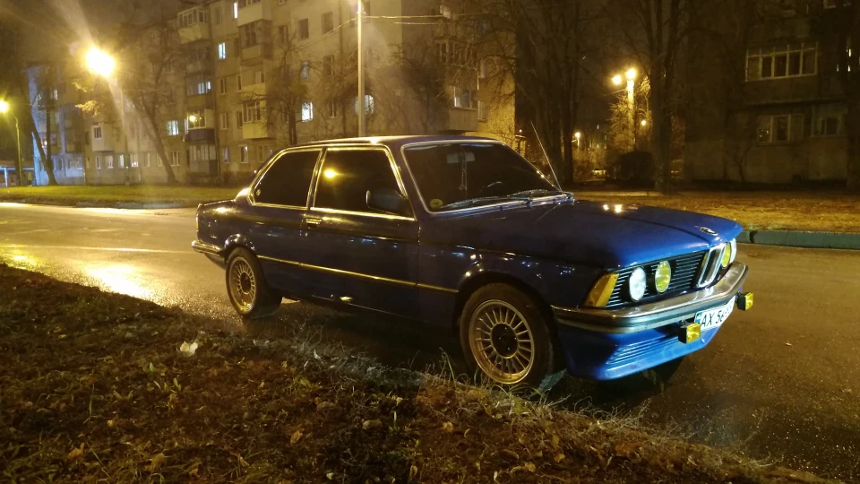BMW 3 series 320i Infinity 2