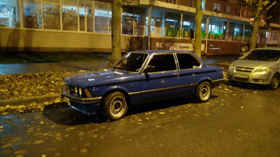 BMW 3 series 320i Infinity 3