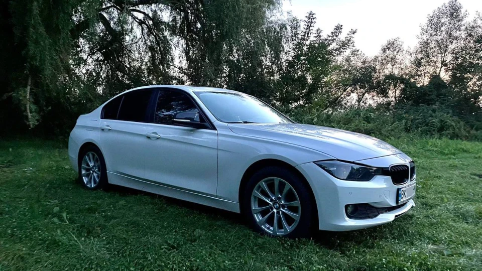 BMW 3 series 320i
