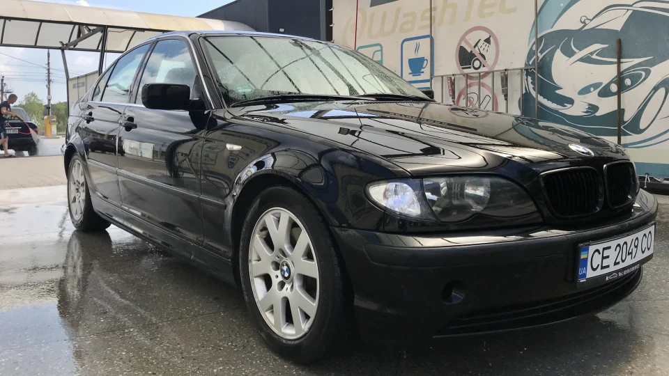 320i 6