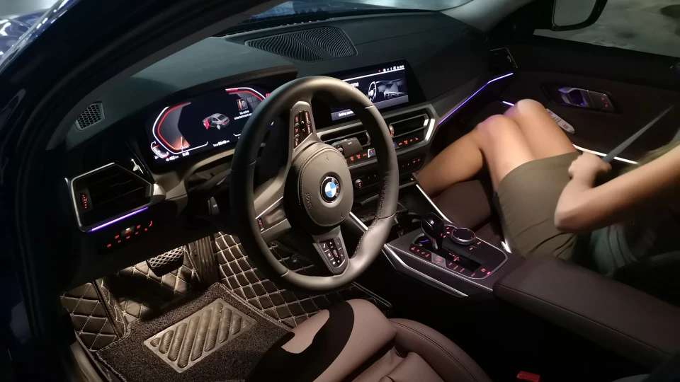 BMW 3 series 325 Li G28 4