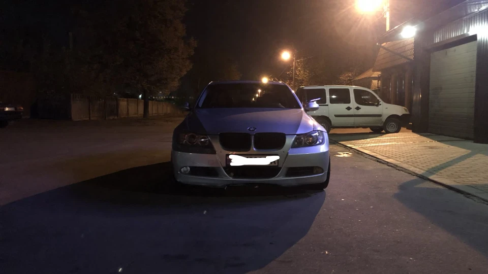 BMW 3 series 325 ✌🏻 2