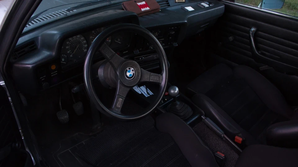 BMW 3 series 325i 170hp 5