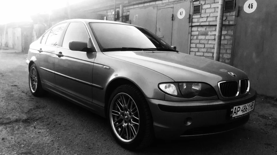 BMW 3 series 325xi Дівчина мрії 3