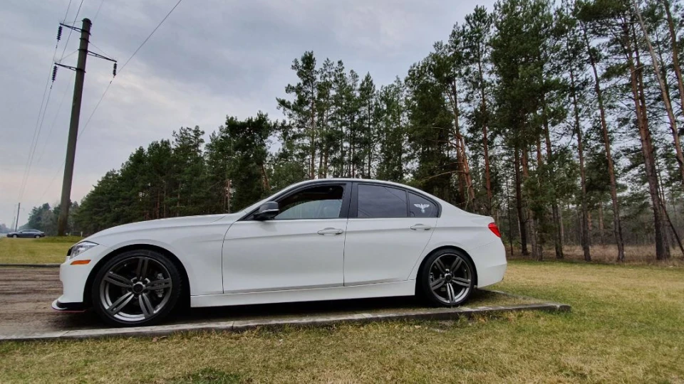 BMW 3 series 328 xi TwinPower Turbo 2
