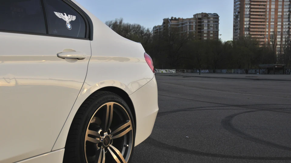 BMW 3 series 328 xi TwinPower Turbo 5