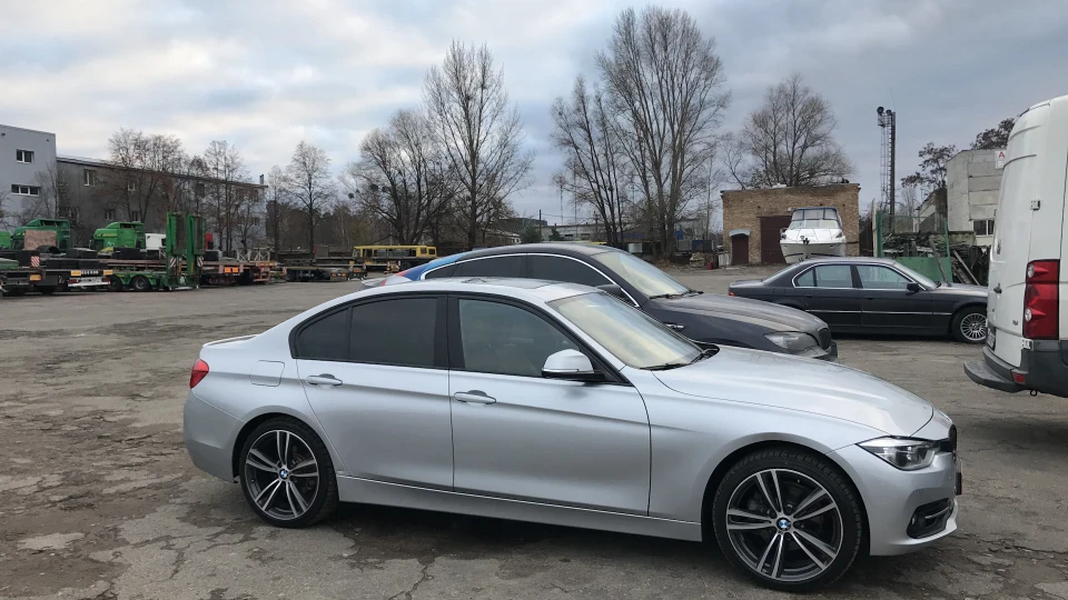 BMW 3 series 328ix 2