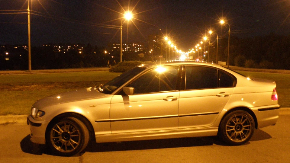 BMW 3 series 330 XI ///M style 3