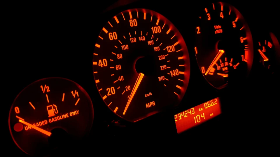 BMW 3 series 330i з USA 3