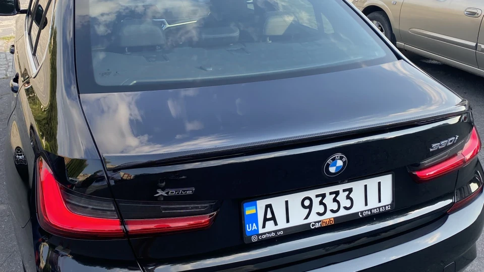 BMW 3 series 330i xDrive 2.0 320 л.с