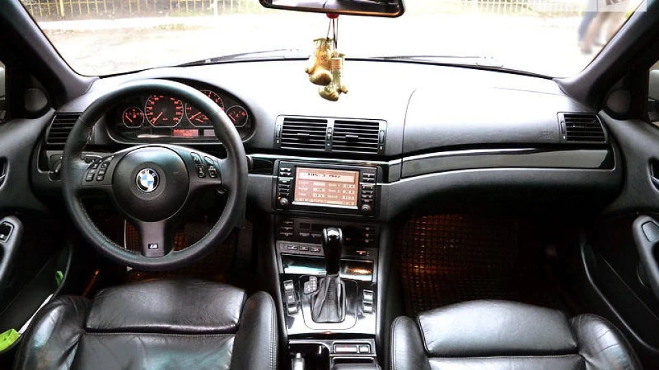 BMW 3 series 330Xi Silver Soul 3