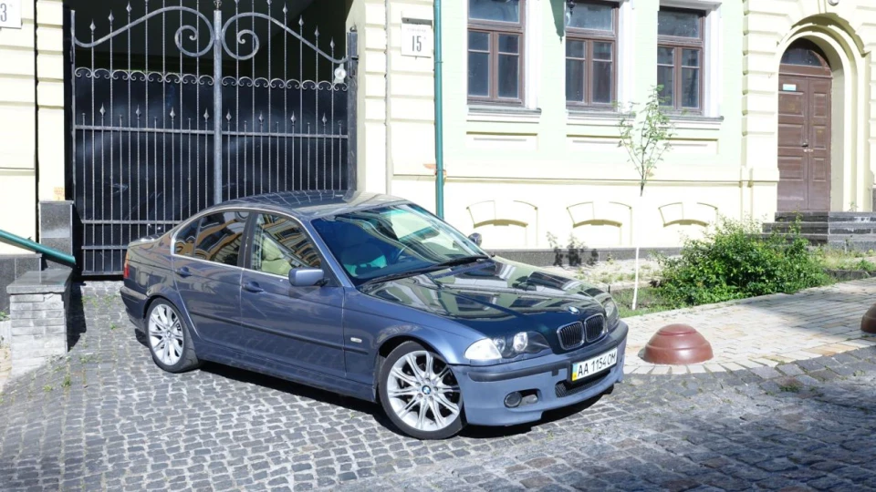 BMW 3 series >>> ~600HP Garage Racer