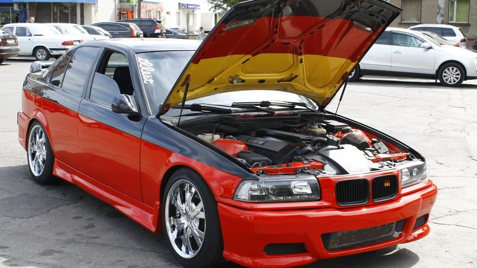 BMW 3 series 6,0сек - 100км/ч