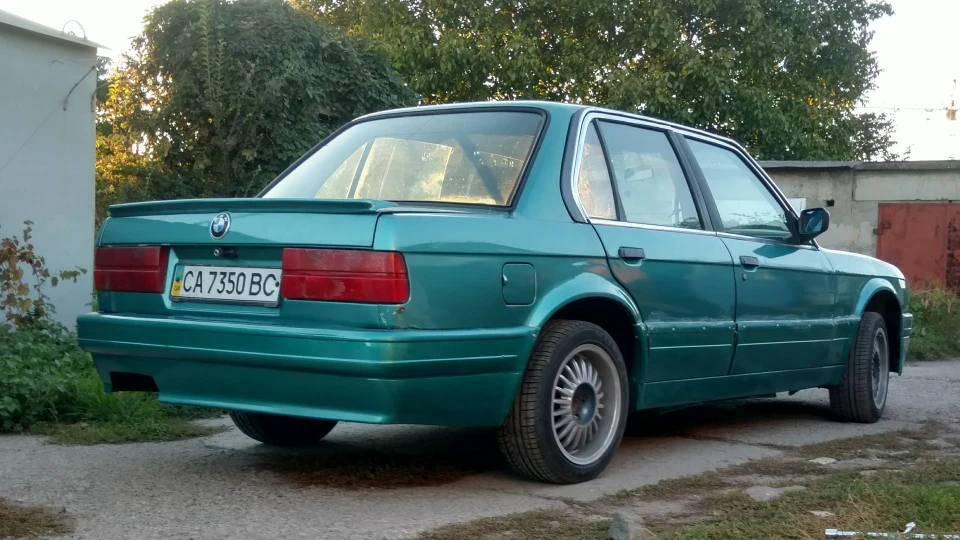 BMW 3 series Афаліна - m10b20 5
