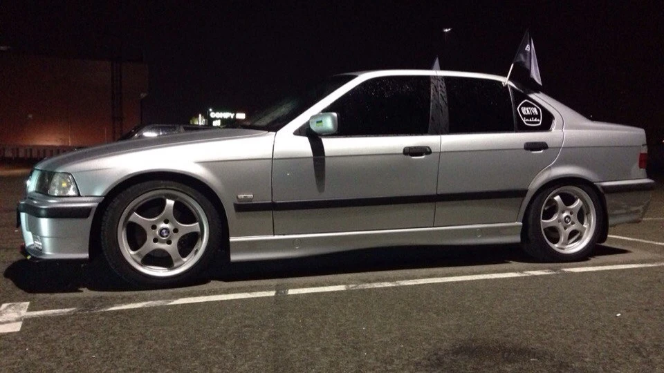 BMW 3 series ARKTISSILBER METALLIC 4