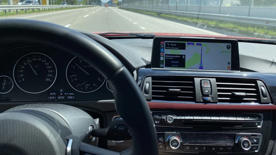 BMW 3 series Béatrice 4