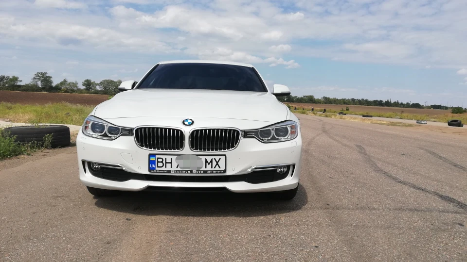 BMW 3 series Білка 4