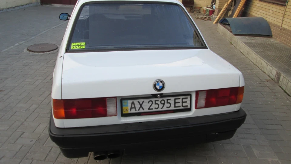 BMW 3 series Білка 3