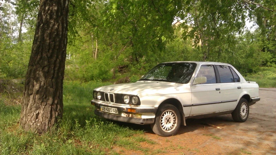 BMW 3 series біле непорозуміння)) 2